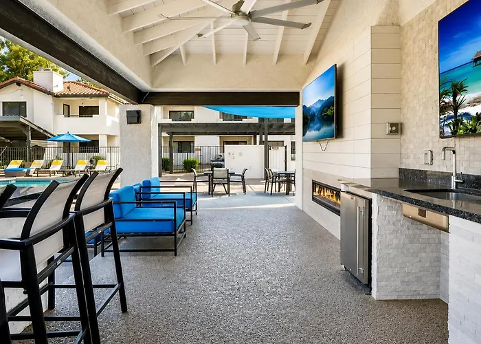 Getaway 2br 2ba Pool Gym King Bed Chandler